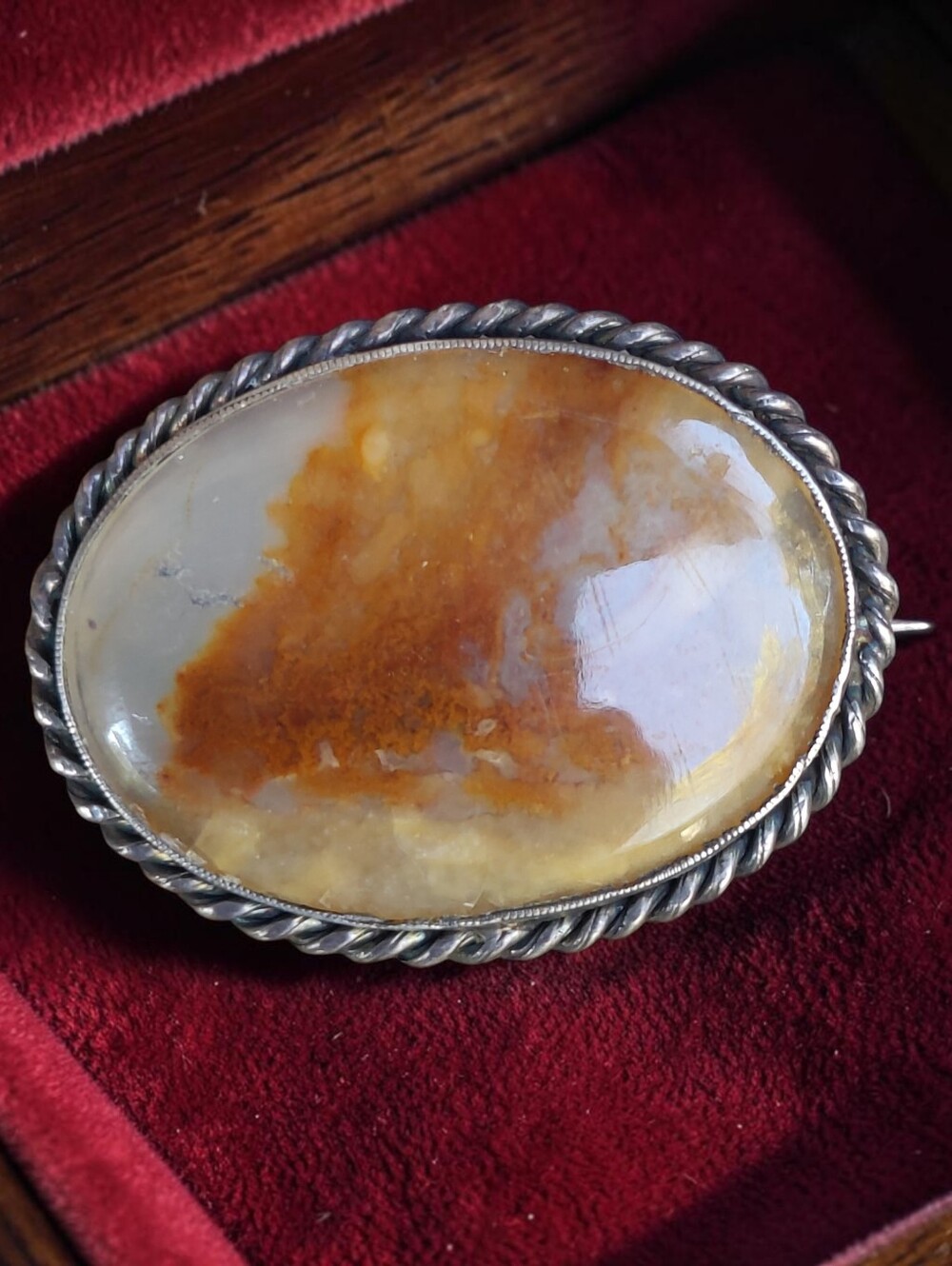 Antique Sterling Victorian Agate Brooch